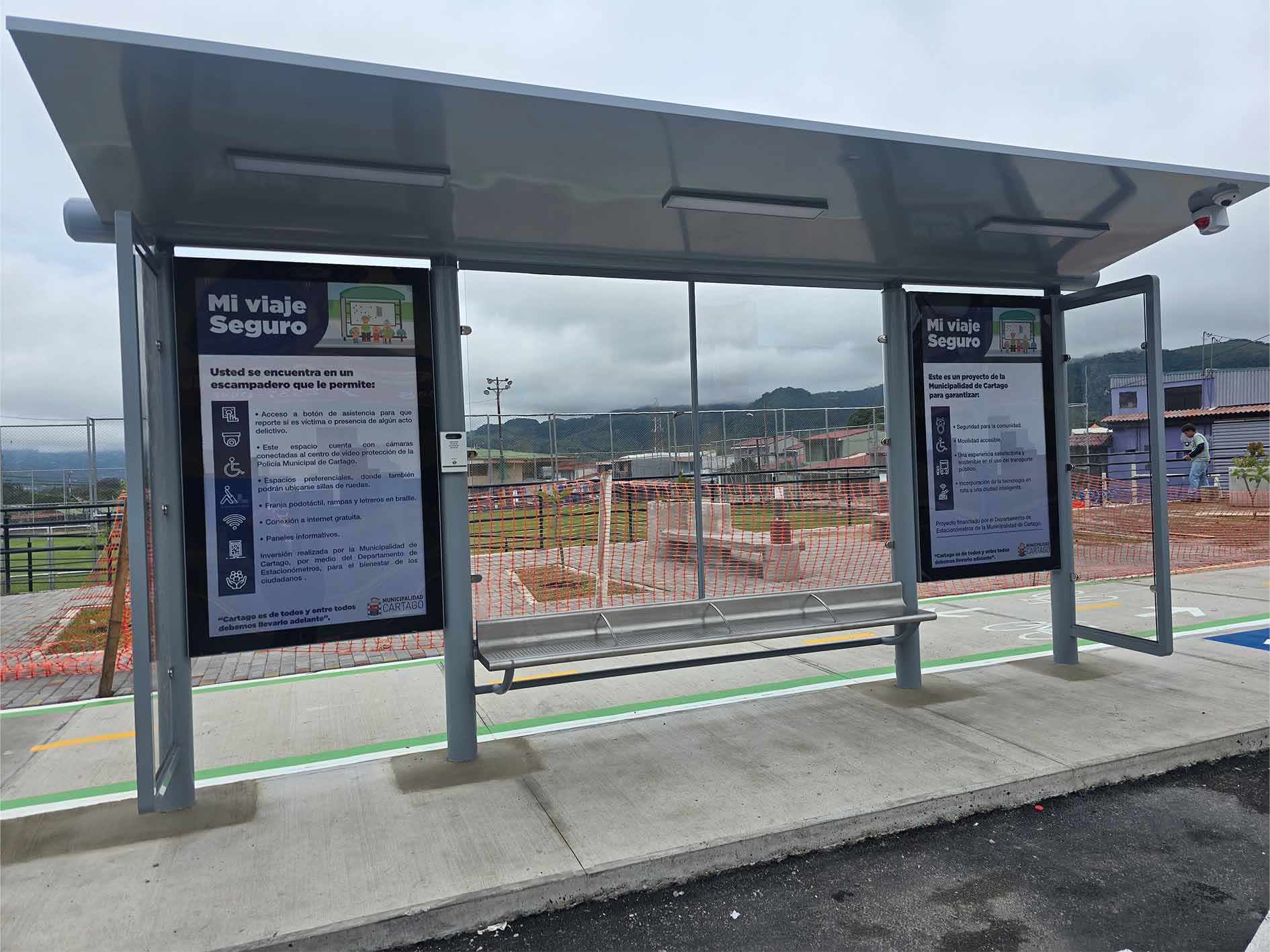 Municipalidad de Cartago coloca escampaderos de última tecnología en distritos del cantón